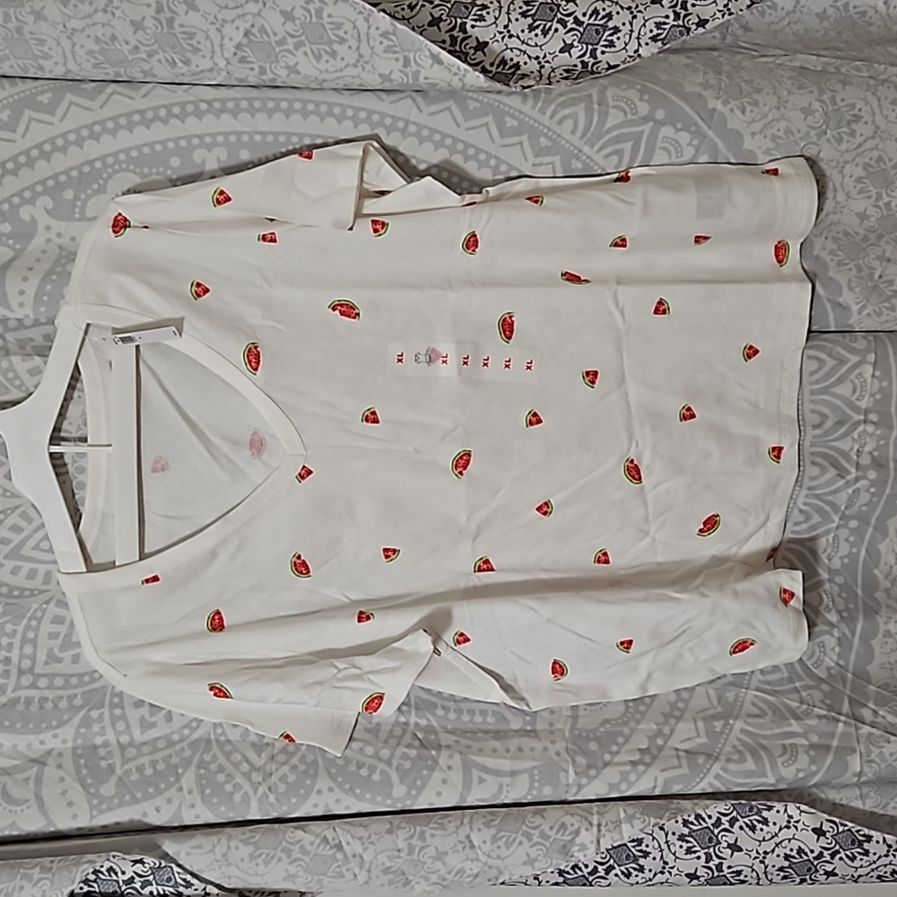 NWT t-shirt
